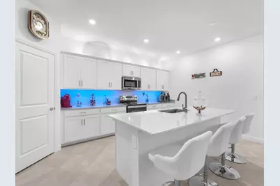 7973 Lakes Edge Lane, Port Charlotte, FL 33981 - Photo 7