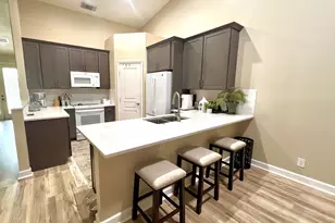 10619 SW Cam Run, Port Saint Lucie, FL 34987 - Photo 5