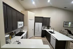 10619 SW Cam Run, Port Saint Lucie, FL 34987 - Photo 7