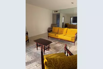 10442 Sunrise Lakes Boulevard #210, Sunrise, FL 33322 - Photo 5