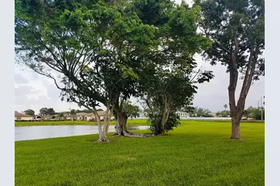 5360 Lakefront Boulevard #A, Delray Beach, FL 33484 - Photo 9