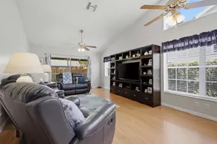 13175 Quiet Woods Rd, Wellington, FL 33414 - Photo 15