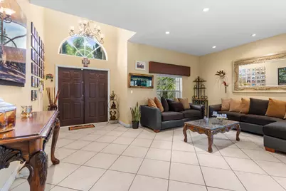 1021 NW 185th Avenue, Pembroke Pines, FL 33029 - Photo 3
