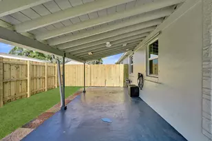 5940 NE 2nd Ave, Oakland Park, FL 33334 - Photo 5