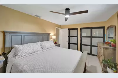 5940 NE 2nd Avenue, Oakland Park, FL 33334 - Photo 27