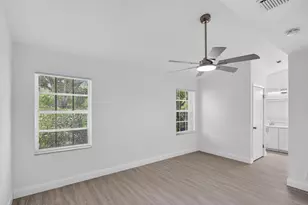 11451 Lakeview Dr, Coral Springs, FL 33071 - Photo 15
