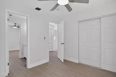 11451 Lakeview Drive #3a, Coral Springs, FL 33071 - Photo 23