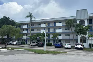 6100 S Falls Cir Dr, Lauderhill, FL 33319 - Photo 11