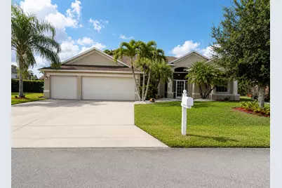 2811 Serenity Circle S, Fort Pierce, FL 34981 - Photo 1