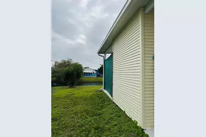 7300 20th Street #205, Vero Beach, FL 32966 - Photo 15