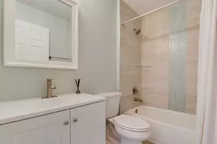 1824 SE Hideaway Cir, Port Saint Lucie, FL 34952 - Photo 23