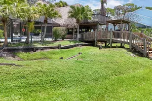1824 SE Hideaway Cir, Port Saint Lucie, FL 34952 - Photo 31