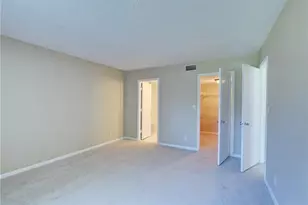8735 Ramblewood Dr, Coral Springs, FL 33071 - Photo 11