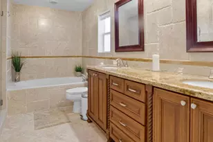 10305 Crosswind Rd, Boca Raton, FL 33498 - Photo 21