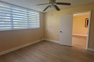 830 S Hollybrook Dr, Pembroke Pines, FL 33025 - Photo 13