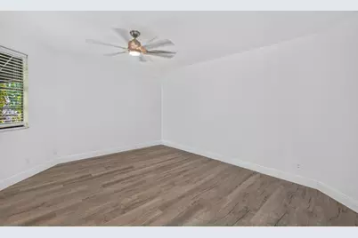 223 NW 36th Avenue, Deerfield Beach, FL 33442 - Photo 19