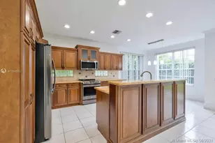 12375 NW 10th Dr, Coral Springs, FL 33071 - Photo 9