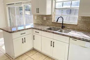 12366 SW 51st Pl, Cooper City, FL 33328 - Photo 5