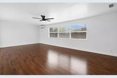 3130 Capri Road, Palm Beach Gardens, FL 33410 - Photo 3