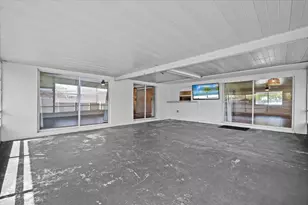 3130 Capri Rd, Palm Beach Gardens, FL 33410 - Photo 21