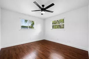 3130 Capri Rd, Palm Beach Gardens, FL 33410 - Photo 17