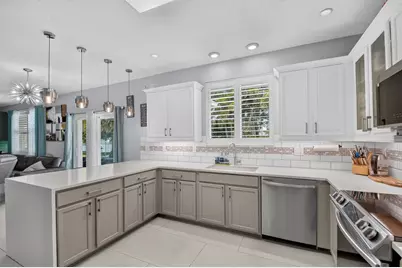 8890 Cobblestone Point Circle, Boynton Beach, FL 33472 - Photo 17