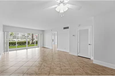 1427 E Hillsboro Boulevard #123, Deerfield Beach, FL 33441 - Photo 9