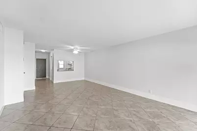 1427 E Hillsboro Boulevard #123, Deerfield Beach, FL 33441 - Photo 9