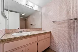 1427 E Hillsboro Blvd, Deerfield Beach, FL 33441 - Photo 17