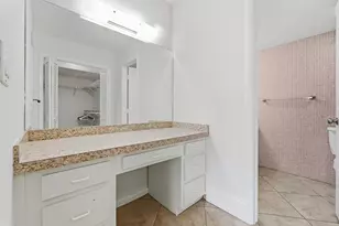 1427 E Hillsboro Blvd, Deerfield Beach, FL 33441 - Photo 17
