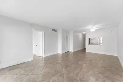 1427 E Hillsboro Boulevard #123, Deerfield Beach, FL 33441 - Photo 13