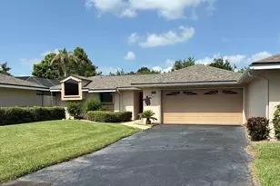 6287 N Mirror Lake Dr, Sebastian, FL 32958 - Photo 1