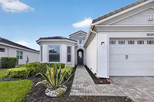 16293 Melogold Dr, The Acreage, FL 33470 - Photo 3
