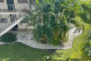 340 NW 19th St, Boca Raton, FL 33432 - Photo 17