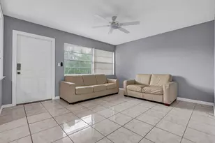 340 NW 19th St, Boca Raton, FL 33432 - Photo 3