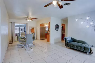 970 SW 3rd Avenue, Pompano Beach, FL 33060 - Photo 9