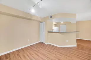 3816 NW Adriatic Ln, Jensen Beach, FL 34957 - Photo 5