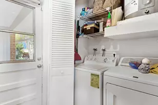 2156 NE 27th Dr, Wilton Manors, FL 33306 - Photo 23