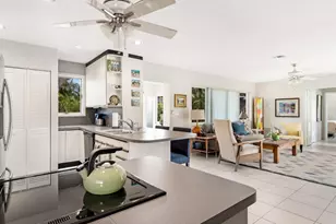 2156 NE 27th Dr, Wilton Manors, FL 33306 - Photo 9