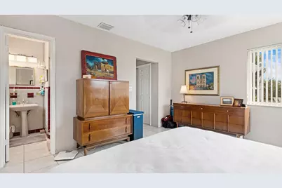 2156 NE 27th Drive, Wilton Manors, FL 33306 - Photo 19
