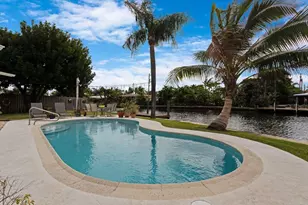 2156 NE 27th Dr, Wilton Manors, FL 33306 - Photo 3