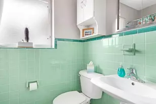 2156 NE 27th Dr, Wilton Manors, FL 33306 - Photo 21