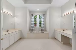 10036 Lexington Estates Blvd, Boca Raton, FL 33428 - Photo 7