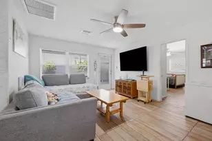 721 E Coast Ave, Lantana, FL 33462 - Photo 11