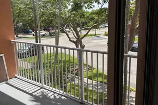 6936 SW 39th St, Davie, FL 33314 - Photo 11