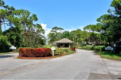 725 Timber Ridge Trail SW #Unit B, Vero Beach, FL 32962 - Photo 29