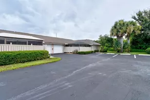 725 Timber Ridge Trail SW, Vero Beach, FL 32962 - Photo 41