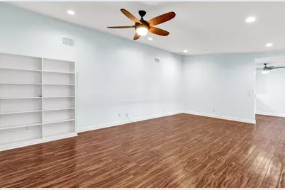 725 Timber Ridge Trail SW #Unit B, Vero Beach, FL 32962 - Photo 11