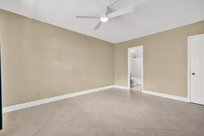 5501 NW 2nd Avenue #111, Boca Raton, FL 33487 - Photo 17