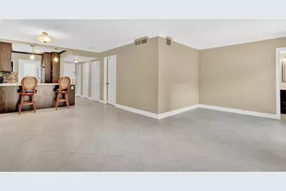 5501 NW 2nd Avenue #111, Boca Raton, FL 33487 - Photo 9